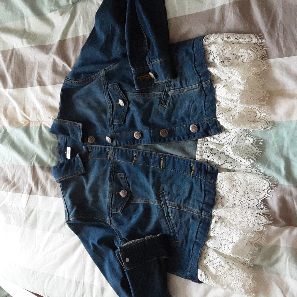 CAbi Dakota jacket, style 5297, size L